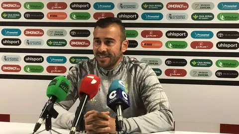 Yago Iglesias en rueda de prensa