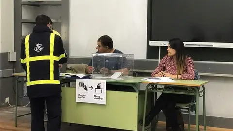 4bd19258-504f-4b7a-9a32-fa5125341e36_tn