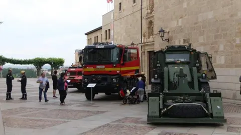Exposici&oacute;n Fuerzas Armadas_2