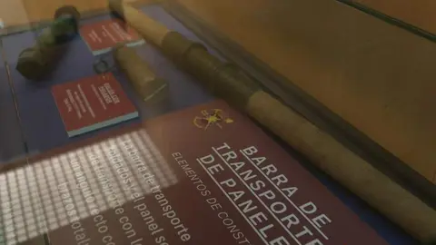 Exposici&oacute;n Fuerzas Armadas_13