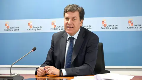 Consejero de Economía y Hacienda, Carlos Fernández Carriedo