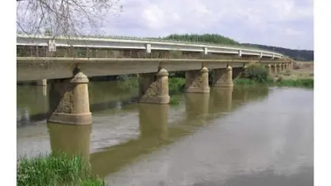 El r&iacute;o &Oacute;rbigo en Mangeneses