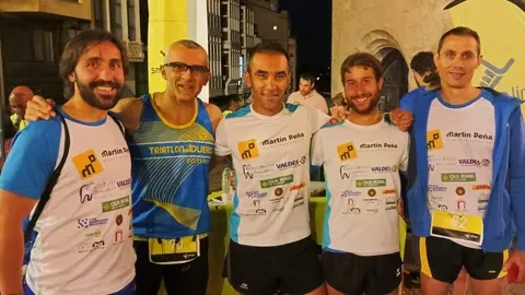 Deportistas del Triatlón Duero en la Cronosubida de Balborraz