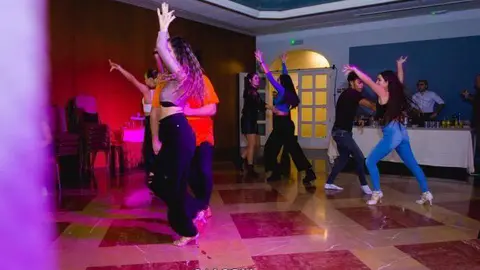 Salson Dance
