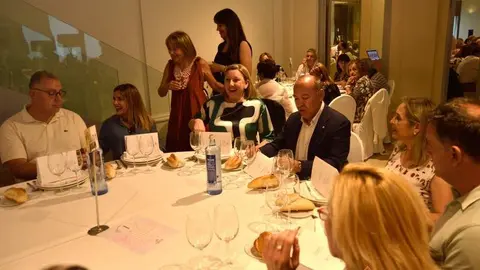 Cena Azayca