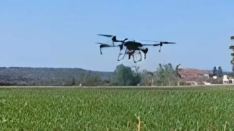 dron agrícola
