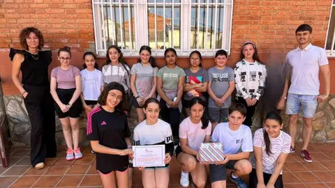 Alumnos del CEIP Fernando II vía Interbenavente.es
