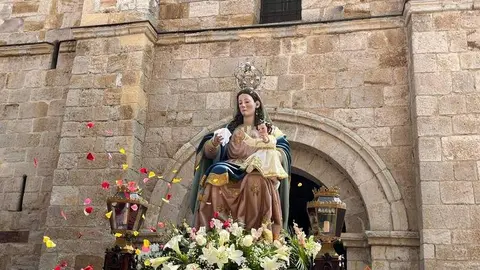 Virgen de la Salud (38)