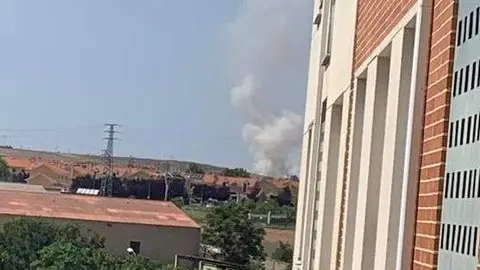 Humareda del incendio de Cubillos. Imagen InfoCyl