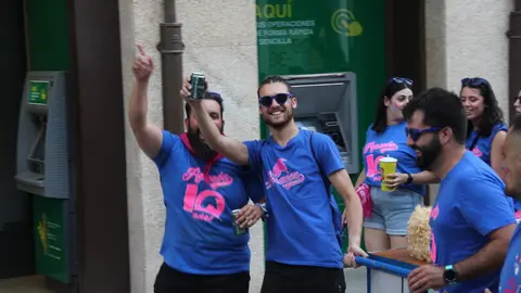 Desfile de peñas jogueras de San Juan_42