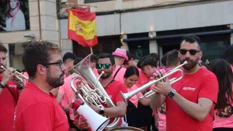 Desfile de peñas jogueras de San Juan_50