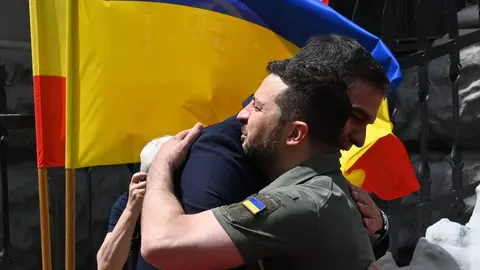 Pedro Sánchez y Volodímir Zelensky. Fotografía: @sanchezcastejon