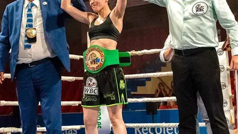Isa Rivero en su victoria. Imagen: Instagram Face Off Boxing Club de Valladolid