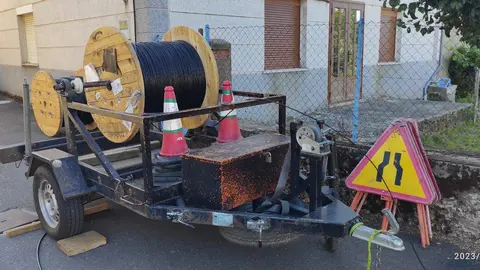 Instalación de la fibra óptica en San Juan del Rebollar