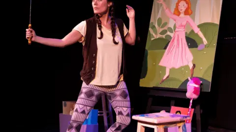 ESCENARIO PATRIMONIO LUNATICA PRODUCCIONES