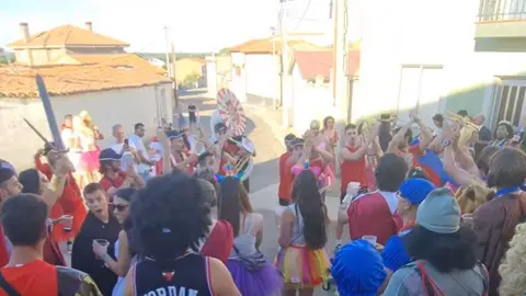 desfile Melgar de Tera