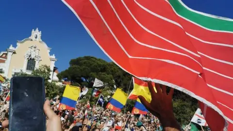 Bandera Zamora en JMJ
