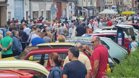 XIV Concentración de Clásicos de Benavente. Fotografía: Interbenavente