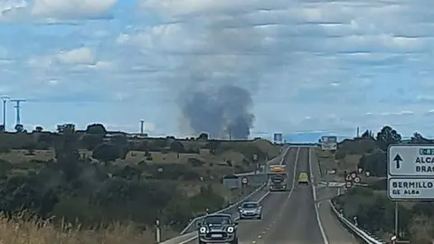 incendio cuneta N122. Imagen infocyl