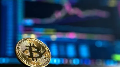 zamoranews.com - Bitcoin precio_ Navegando en las aguas de la volatilidad-
