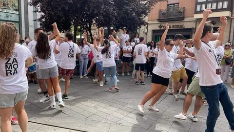 Taller de danza en la calle