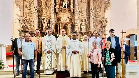 Toma de posesión de los nuevos párrocos