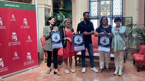 Presentación XX Encuentro de Encajeras
