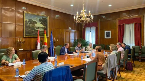 Reunión de la Comisión de Seguimiento del Programa de Fomento del Empleo Agrario (PFEA) en la Subdelegación del Gobierno en Zamora