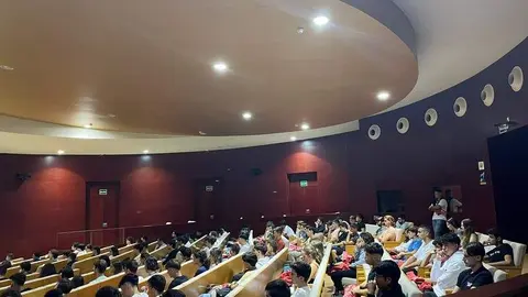 alumnos Escuela Politécnica _9