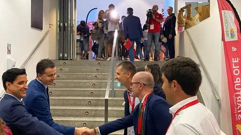 El ministro de Industria visita el espacio Iberdrola en StartupOLE