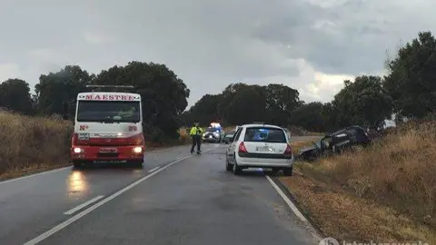 Colisión de dos turismos. Imagen Interbenavente