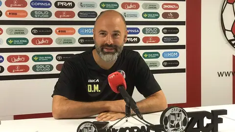 David Movilla en rueda de prensa previa al duelo frente al Guijuelo