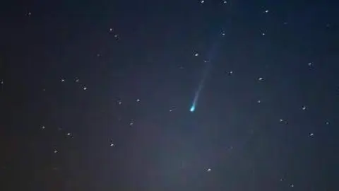 cometa verde