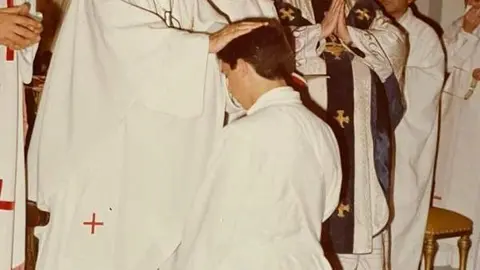 Ordenamiento de Sacerdote de Don Fernando Valera