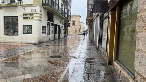 Calle alfonso XII Lluvia
