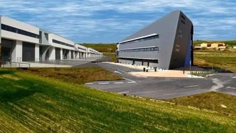 Centro agroalimentario. Roales del Pan