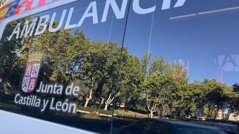 Ambulancia en la provincia de Zamora. Fotografía de archivo