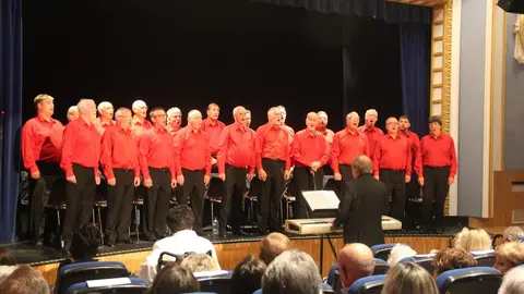 Concierto del coro Fénix de Gales en el Seminario San Atilano
