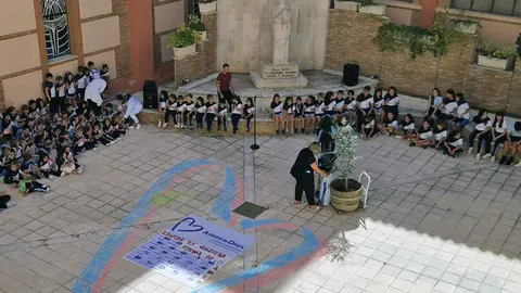 Acto en el colegio Amor de Dios de Toro