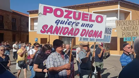 Protesta de la Plataforma por una Sanidad Pública Digna de la Zona Básica de Salud de Tábara. Fotografía: CEDIDA