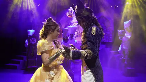 La Bella y la Bestia protagonizada por una actriz invidente