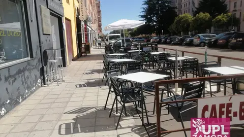 terrazas en la calzada