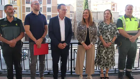 La delegada del Gobierno en Castilla y León, Virginia Barcones, el subdelegado del Gobierno en Zamora, Ángel Blanco, la coordinadora autonómica de la DGT, Inmaculada Matías, y el jefe del Sector de Tráfico de la Guardia Civil, Francisco Iturralde