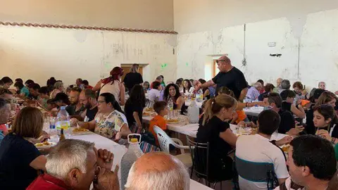 Comida Popular Torregamones. Imagen Facebook