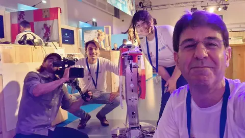 Laura Prieto, Rodrigo Rodríguez y Julio Miñambres en Bruselas