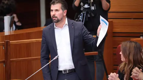 Luis Tudanca en las Cortes de Castilla y León