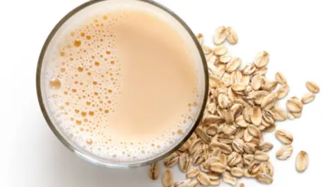 Bebida de avena. Fotografía de archivo