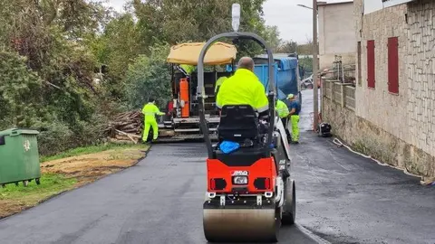 Obras de pavimentación. Imagen de archivo