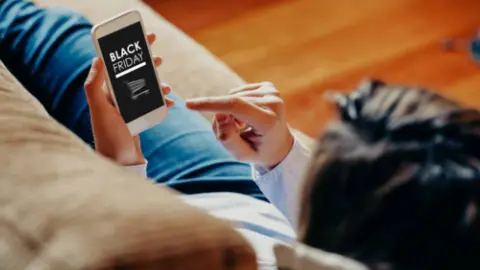 Publicidad móvil por el Black Friday