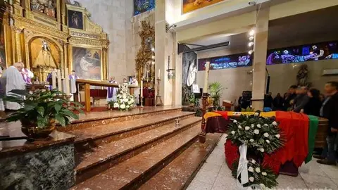 Misa funeral por el alma de Luciano Huerga. Fotografía: Interbenavente.es